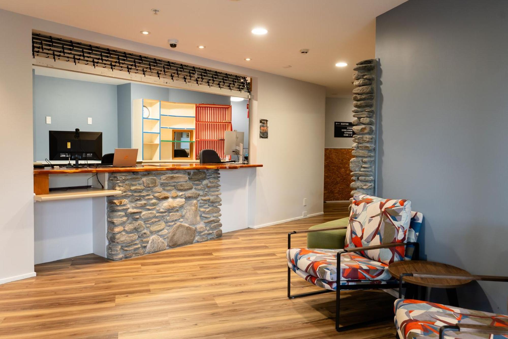 Haka House Franz Josef Hostel Εξωτερικό φωτογραφία
