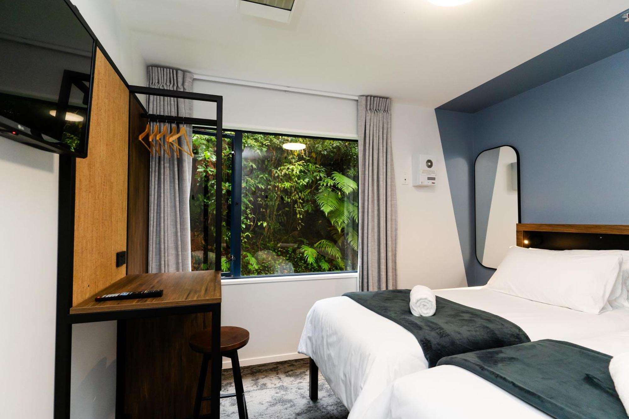 Haka House Franz Josef Hostel Εξωτερικό φωτογραφία